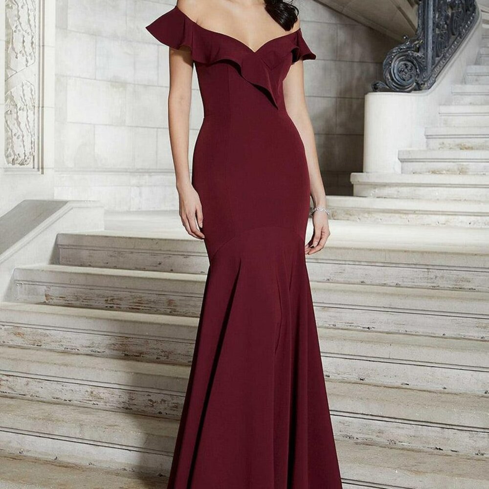 MGNY Madeline Gardner New York Long Formal Dress